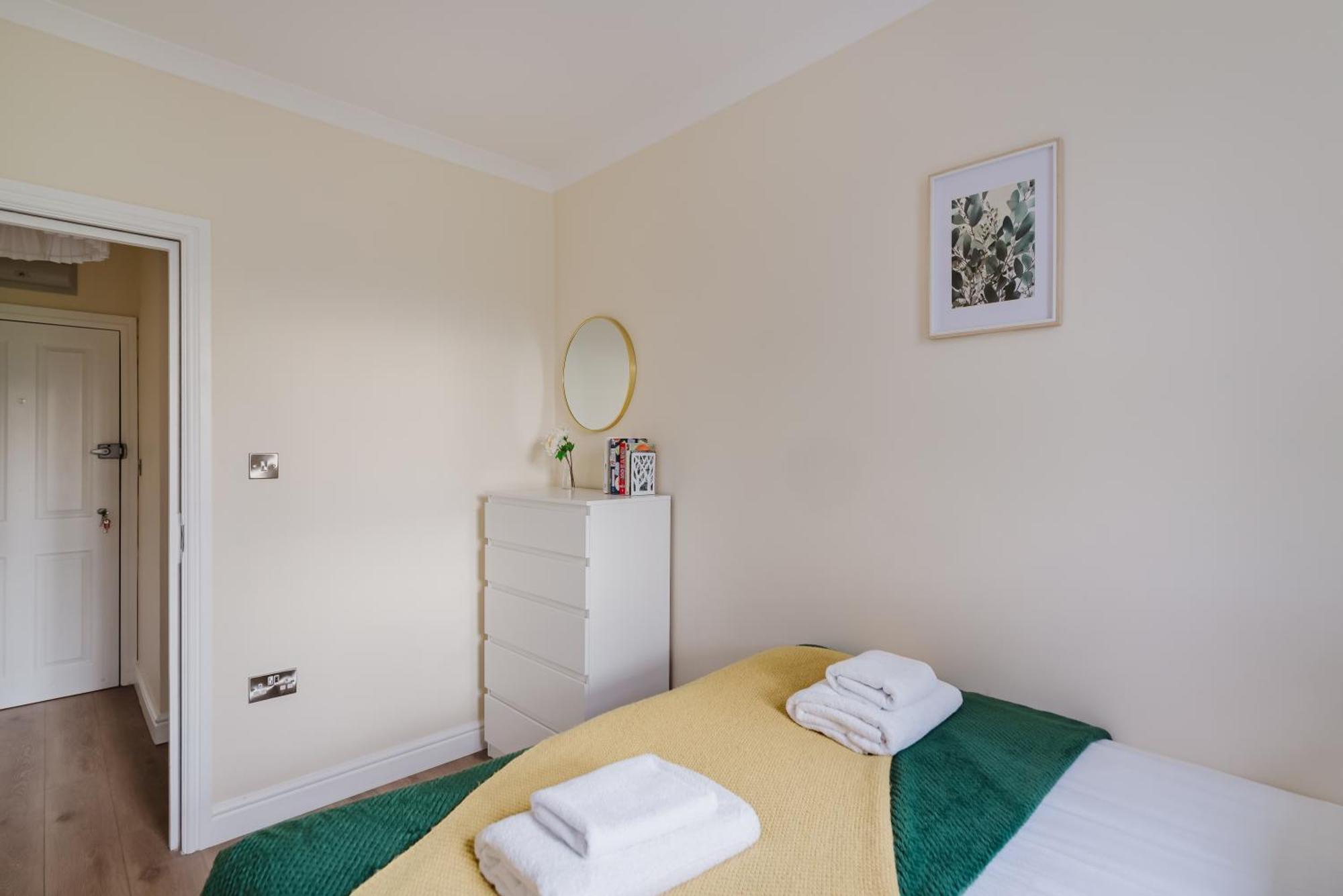 Modern Cosy Corner Flat 3 Bed And Loft Sleep 7 People Διαμέρισμα Λονδίνο Εξωτερικό φωτογραφία