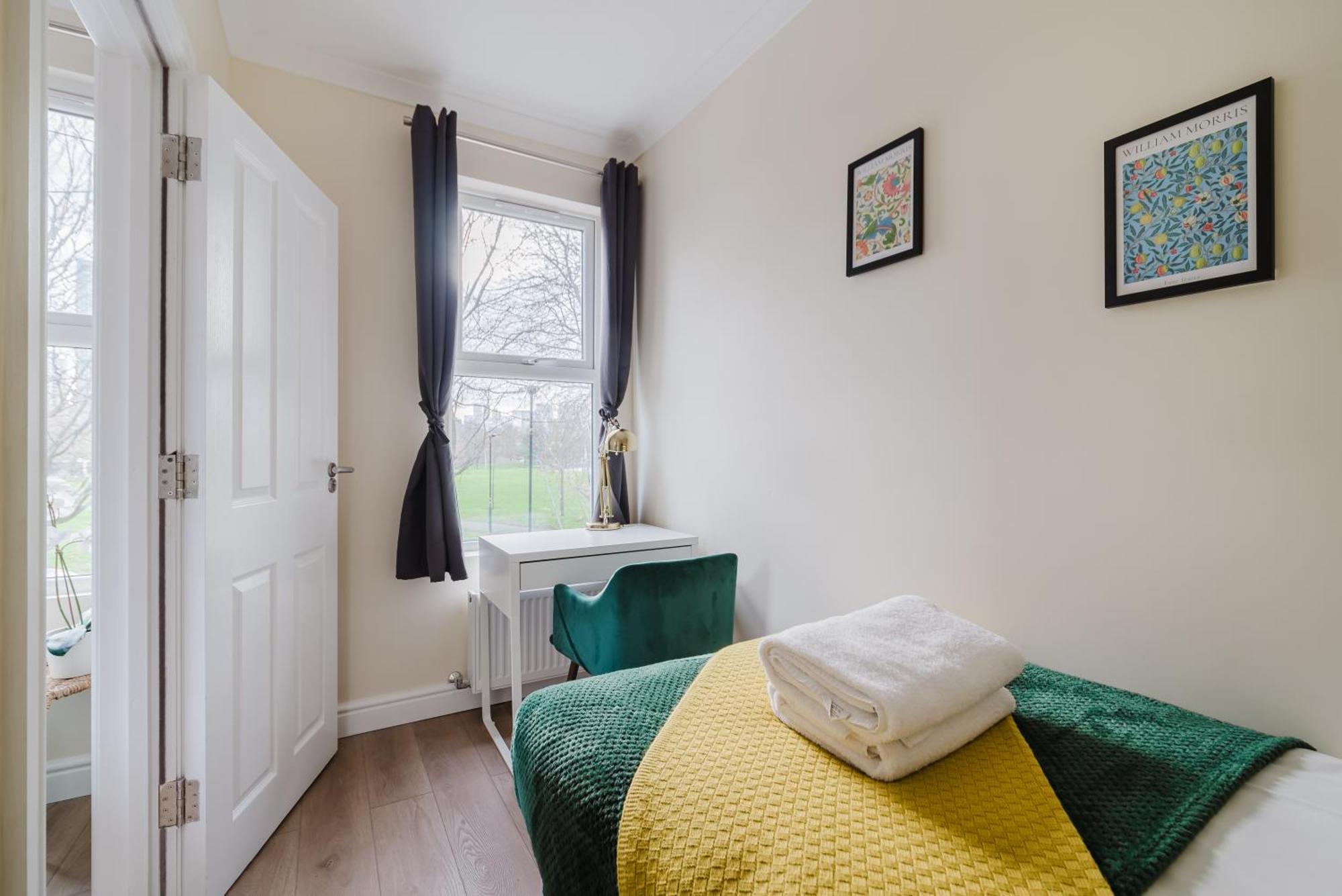 Modern Cosy Corner Flat 3 Bed And Loft Sleep 7 People Διαμέρισμα Λονδίνο Εξωτερικό φωτογραφία